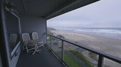 Fetching a Home in Newport, Oregon Fetching a Home in Newport, Oregon