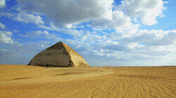 Mystery of the Cursed Pyramid Mystery of the Cursed Pyramid