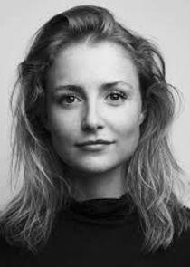 photo of Molly Chesworth photo of Molly Chesworth