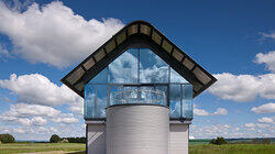 South Lanarkshire: The Metal Sculptural Home South Lanarkshire: The Metal Sculptural Home