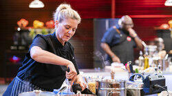 Amanda Freitag vs. Drew Amanda Freitag vs. Drew