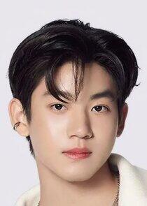 photo of Poomsuwan Suwansatit photo of Poomsuwan Suwansatit
