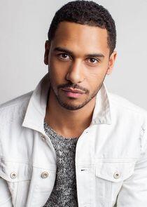 Elliot Knight Elliot Knight