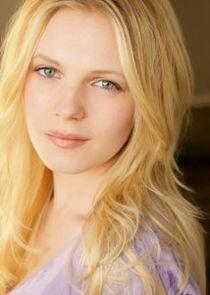 Emma Bell Emma Bell