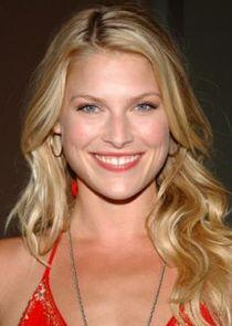 photo of Ali Larter photo of Ali Larter