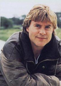 Alun Lewis Alun Lewis