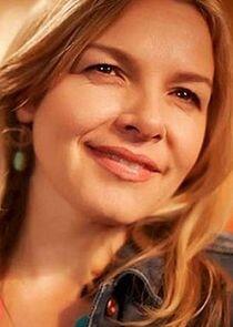 Bernadette Flynn Bernadette Flynn