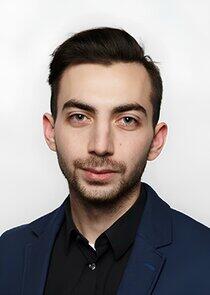 Карен Адамян