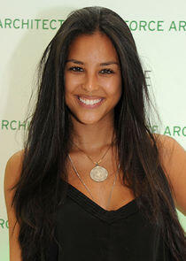 Yanna Lavigne Yanna Lavigne