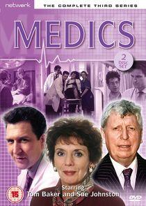 Medics - Season 3 Medics - Season 3