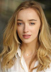 Phoebe Dynevor Phoebe Dynevor