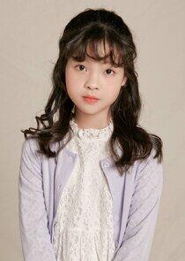 photo of Kim Do Hye photo of Kim Do Hye