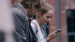 Семья запасных, серия 1