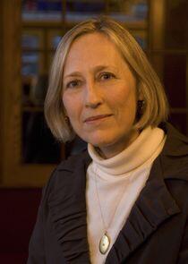 Elizabeth Hay Elizabeth Hay
