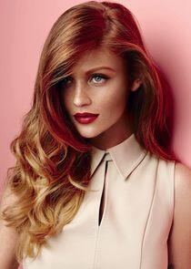 photo of Cintia Dicker photo of Cintia Dicker