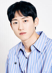 photo of Yun Jae Hyung photo of Yun Jae Hyung