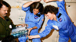 NASA'S Challenger Disaster NASA'S Challenger Disaster