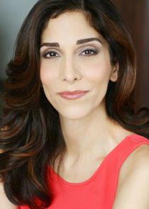 Pooya Mohseni Pooya Mohseni