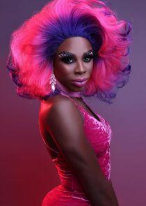 photo of Honey Davenport photo of Honey Davenport