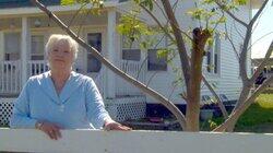 Four-wheeling Grandma, Unlikely Reunion, Football Star Saves the Day Four-wheeling Grandma, Unlikely Reunion, Football Star Saves the Day