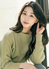 photo of Lee Da Yun photo of Lee Da Yun