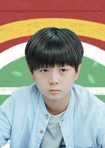 Min Ji Hoo