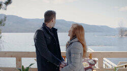 Aurora Teagarden Mysteries: Honeymoon, Honeymurder Aurora Teagarden Mysteries: Honeymoon, Honeymurder