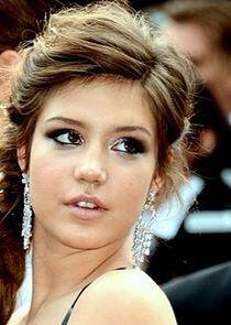 Adèle Exarchopoulos Adèle Exarchopoulos