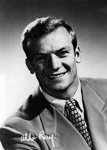photo of Aldo Ray photo of Aldo Ray
