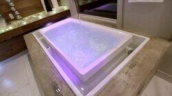 Infinity Tub Oasis Infinity Tub Oasis