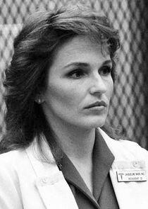 Dr. Jacqueline Wade Dr. Jacqueline Wade