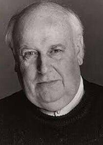 Roger Hammond Roger Hammond