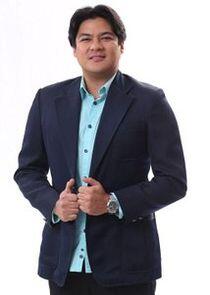 Jomari Yllana Jomari Yllana