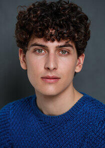 photo of Etienne Moana photo of Etienne Moana