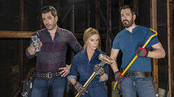 Cheryl Hines Gifts a Garage Makeover Cheryl Hines Gifts a Garage Makeover