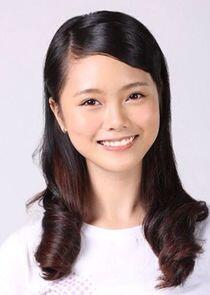 Praewa Suthamphong