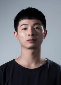 photo of Lee Tae Young photo of Lee Tae Young
