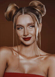 photo of Алина Левда photo of Алина Левда