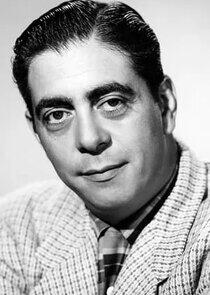 Robert Strauss Robert Strauss