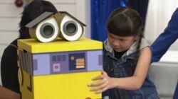 WALL•E: Recycling Container WALL•E: Recycling Container