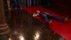 The Girl Who Suddenly Collapsed The Girl Who Suddenly Collapsed