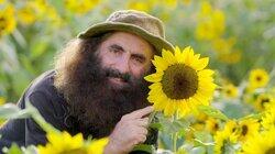 Episode 3 - Autumn: Cheery Sunflowers & Wonderful Witlof Episode 3 - Autumn: Cheery Sunflowers & Wonderful Witlof