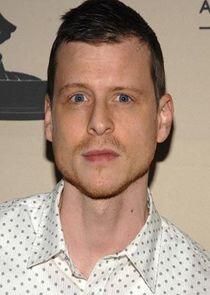 Det. Roe Saunders Det. Roe Saunders