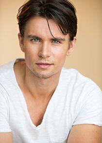 Lee Donoghue Lee Donoghue