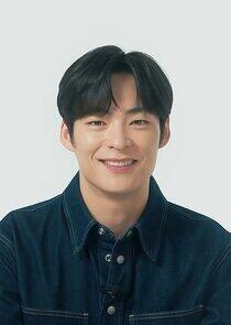 Song Gun Hee