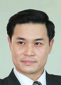 photo of Natee Chawapong photo of Natee Chawapong