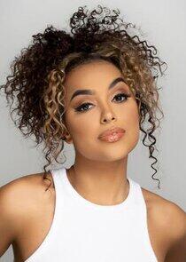 photo of Ashley Nicole Moss photo of Ashley Nicole Moss