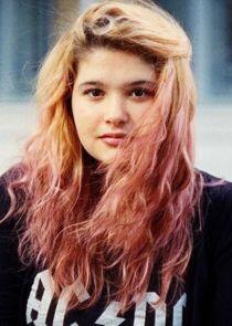 Coline Preher Coline Preher
