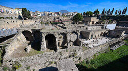 Herculaneum Uncovered Herculaneum Uncovered