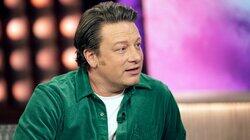 Jamie Oliver, Tom Hollander, Brittany Mahomes Jamie Oliver, Tom Hollander, Brittany Mahomes